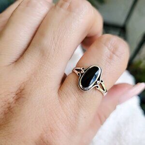 Sterling Silver Onyx Ring, Women's Ring, Minimalist Ring, Genuine Onyx, Oval